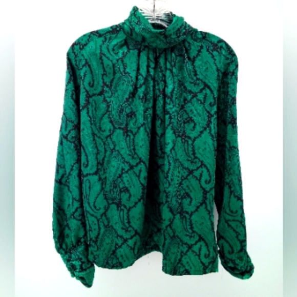 AK Collectible Tops - Vintage AK Collectible Made in Korea Green Shiny Paisley Halloween Blouse 12